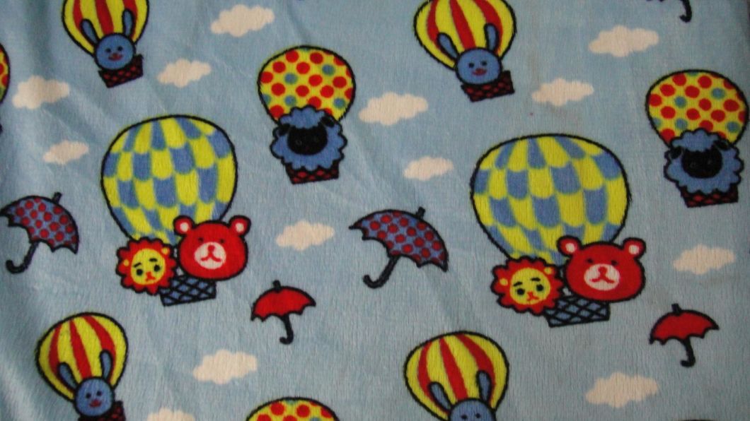 Printed Polyester Fabric of Warp Knitted