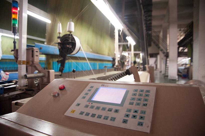 Latest Design Popular Retro Flower 100% Polyester Woven Imitation Linen Printed Fabric